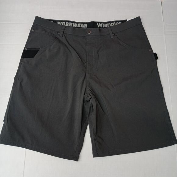 Wrangler Utility Shorts Men's Size 40 Gray Regular Fit - Picture 1 of 5